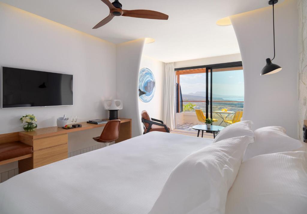H10 Atlantic Sunset Horizons Collection — Playa Paraiso, Canary Islands
