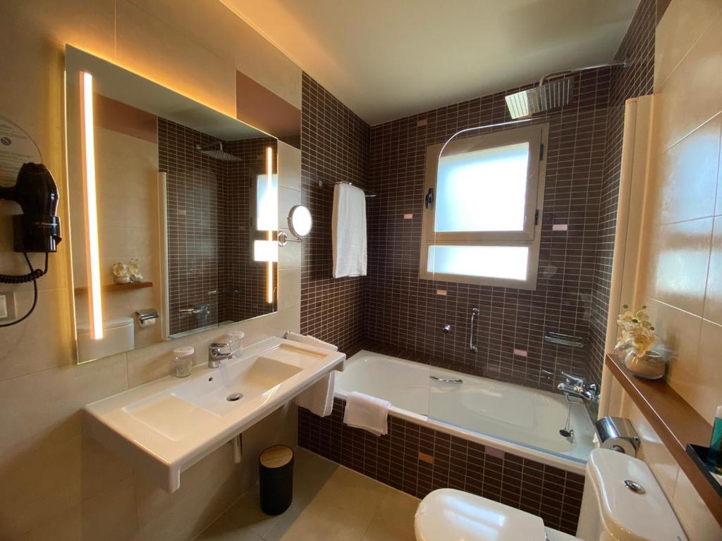 ON ALETA ROOM designed for adults — Almunecar, Andalusia