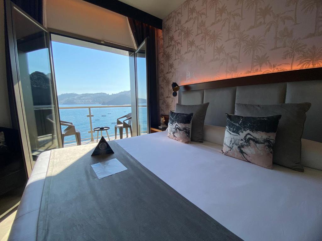 ON ALETA ROOM designed for adults — Almunecar, Andalusia
