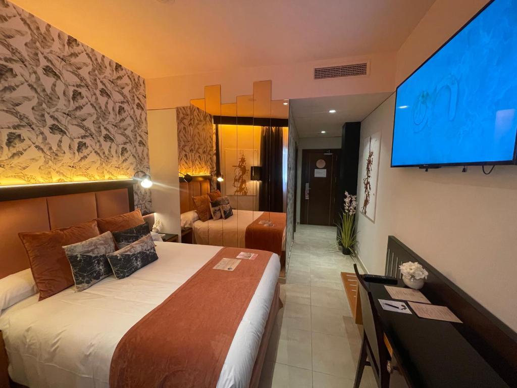 ON ALETA ROOM designed for adults — Almunecar, Andalusia