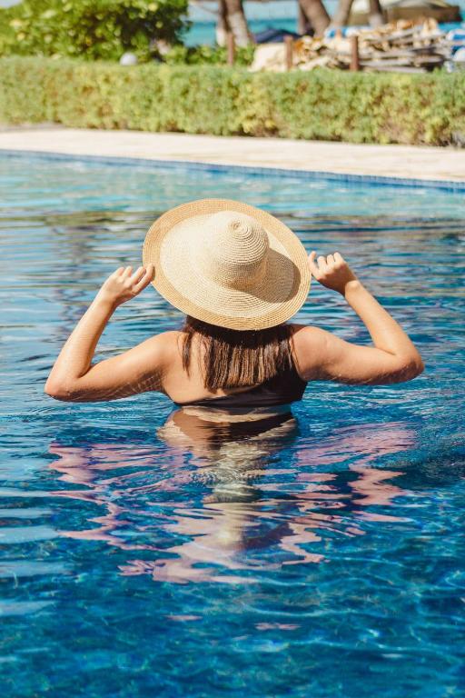 Ixchel Beach Hotel - 2