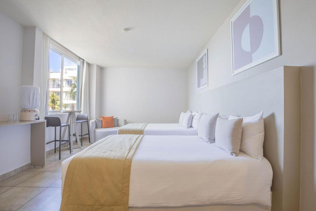 Ixchel Beach Hotel - 5