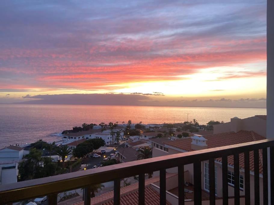 Sunset Seaview La Arena, Puerto de Santiago