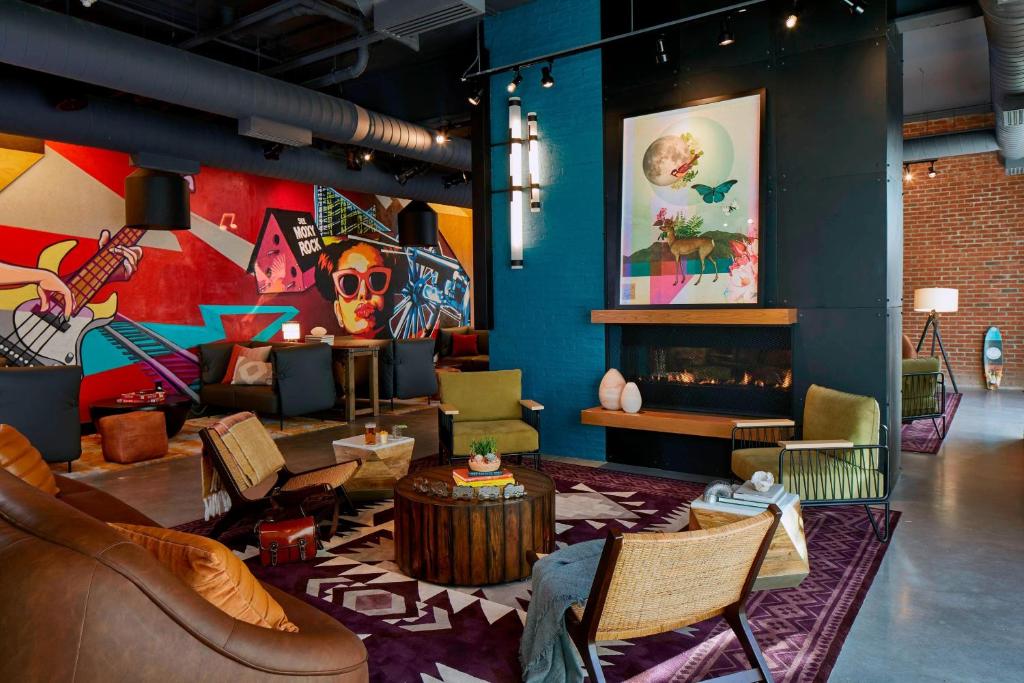 Moxy Chattanooga Downtown photo