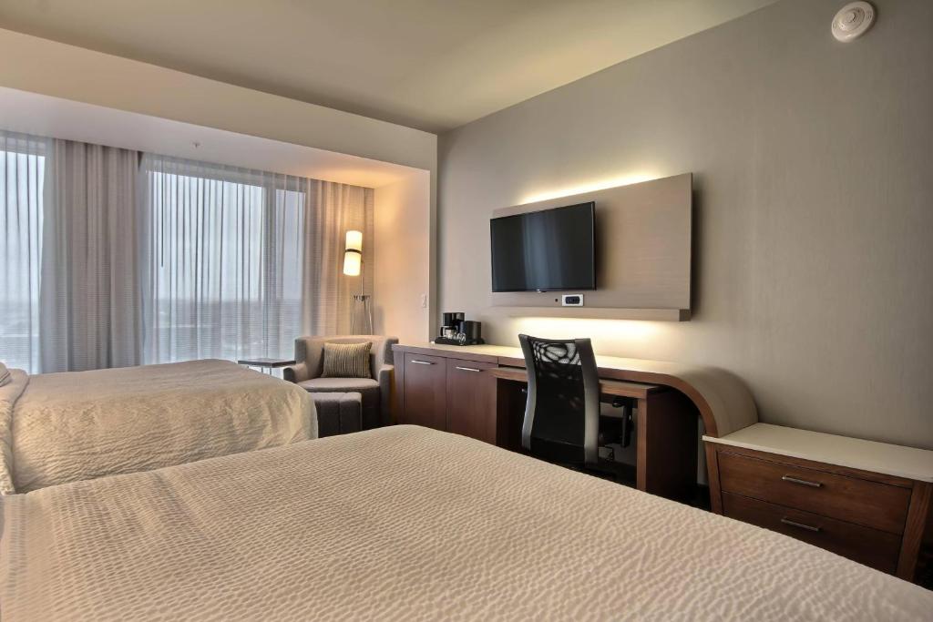 Courtyard by Marriott Quebec City photo