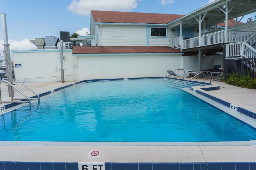 Inn at Camachee Harbor View Suite 28 photo