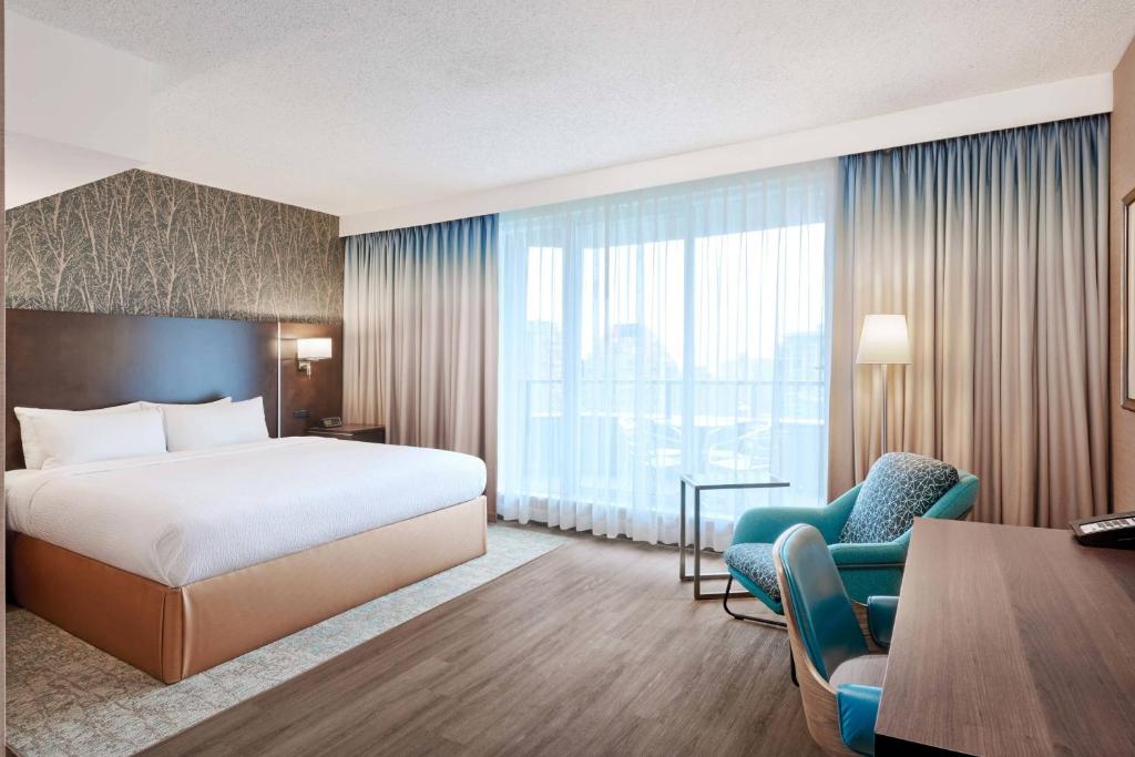 Residence Inn by Marriott Vancouver Downtown photo