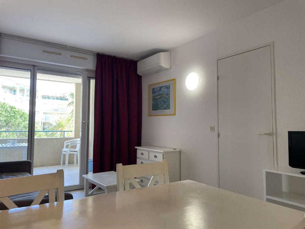 Appartement avec terrasse, piscine et à 5 min de la plage à Juan les Pins - FR-1-252-185 - 3