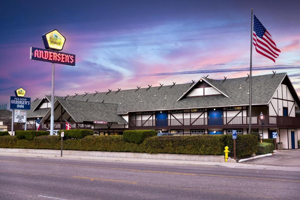 Pea Soup Andersen's Inn — Hotel in Buellton (CA)