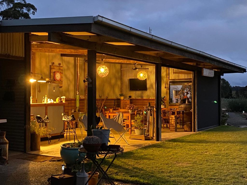 Bukirk Glamping & Rustic Cottages photo