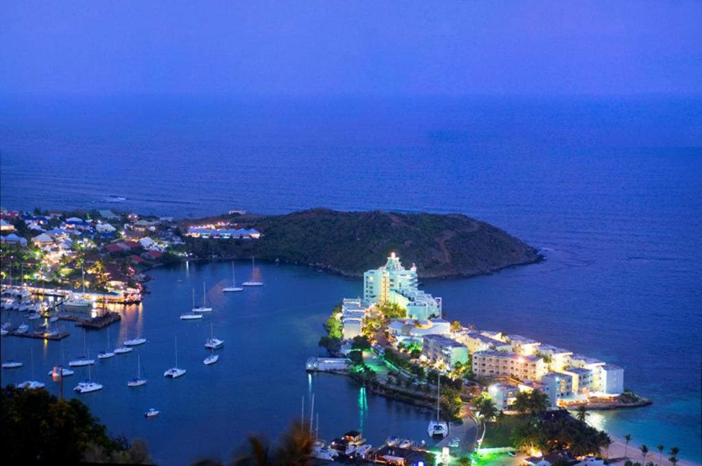 Oyster Bay Beach Resort Photo 23