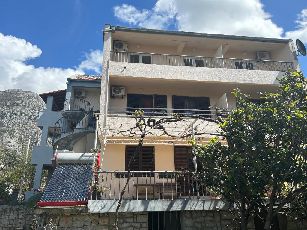 Apartments Djulija - 2