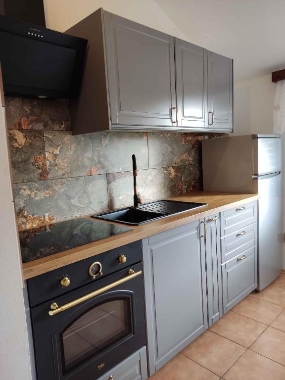 Apartment in Vir - Insel Vir 41722, Vir