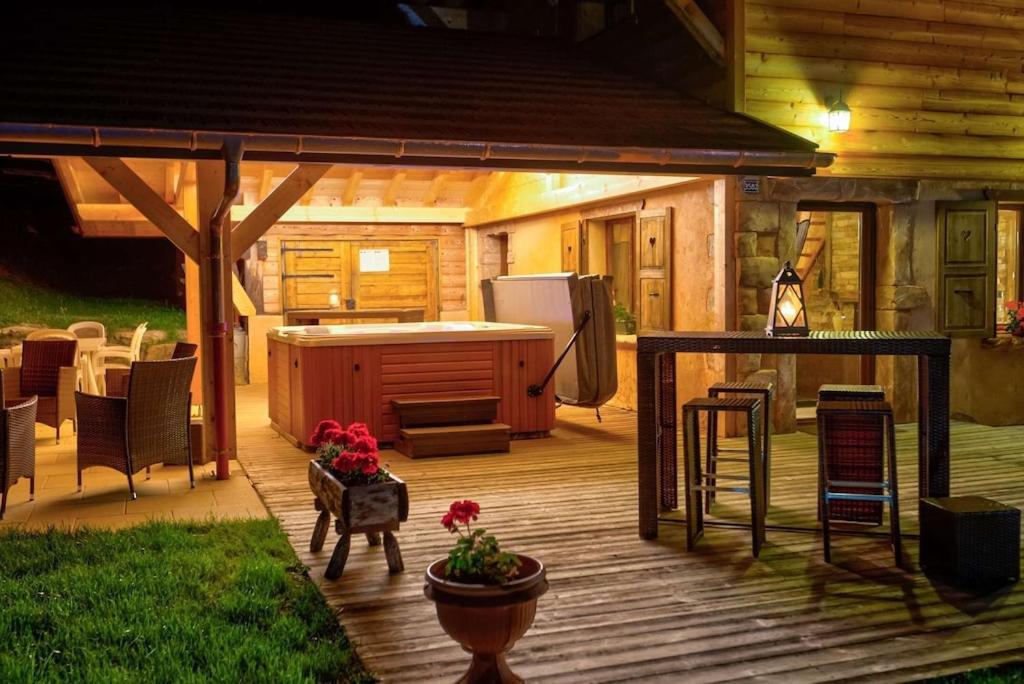 Anna - Chalet - BO Immobilier- Châtel Multipass 2026 Activités en Été en option à 4euros par jour et par personne - 3