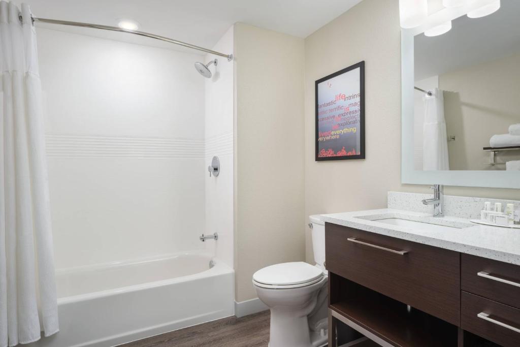 TownePlace Suites by Marriott Leesburg photo