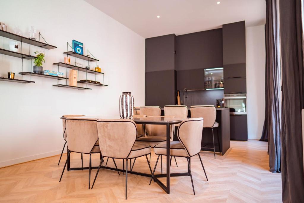 Hôtel particulier 123m² centre historique Avignon. - 1