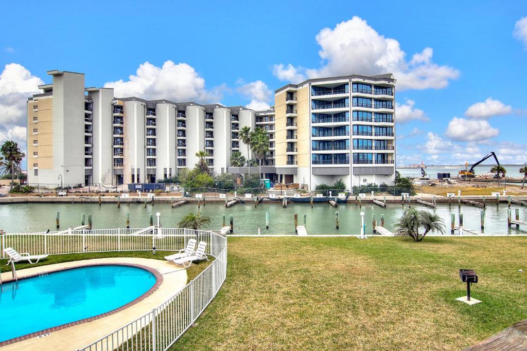 Bay Tree C910, Port Aransas