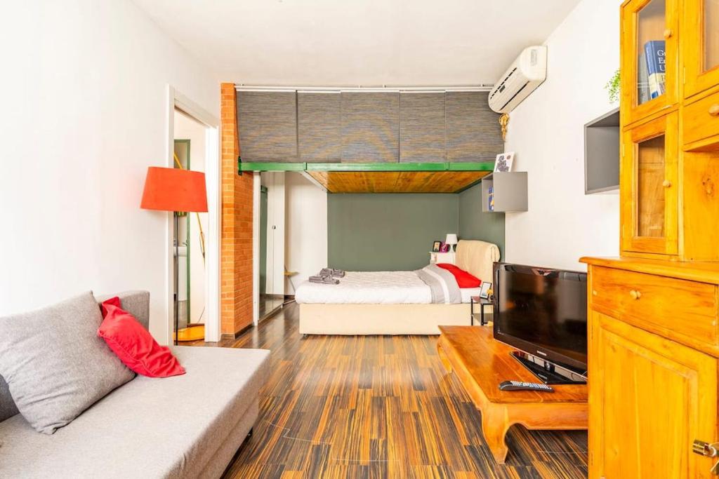 Lovely Apartment Navigli - 2