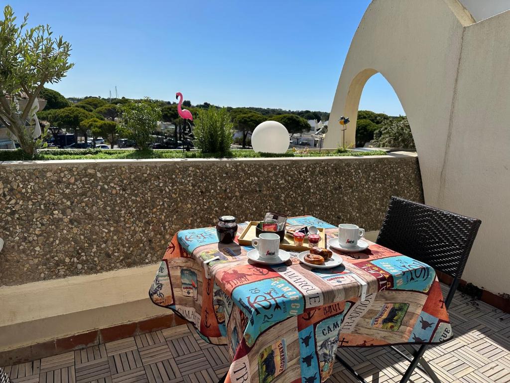 Superbe studio, terrasse, piscine, parking - 2