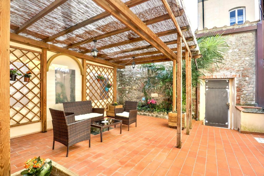 Antica Residenza Santa Chiara -City Center - 4