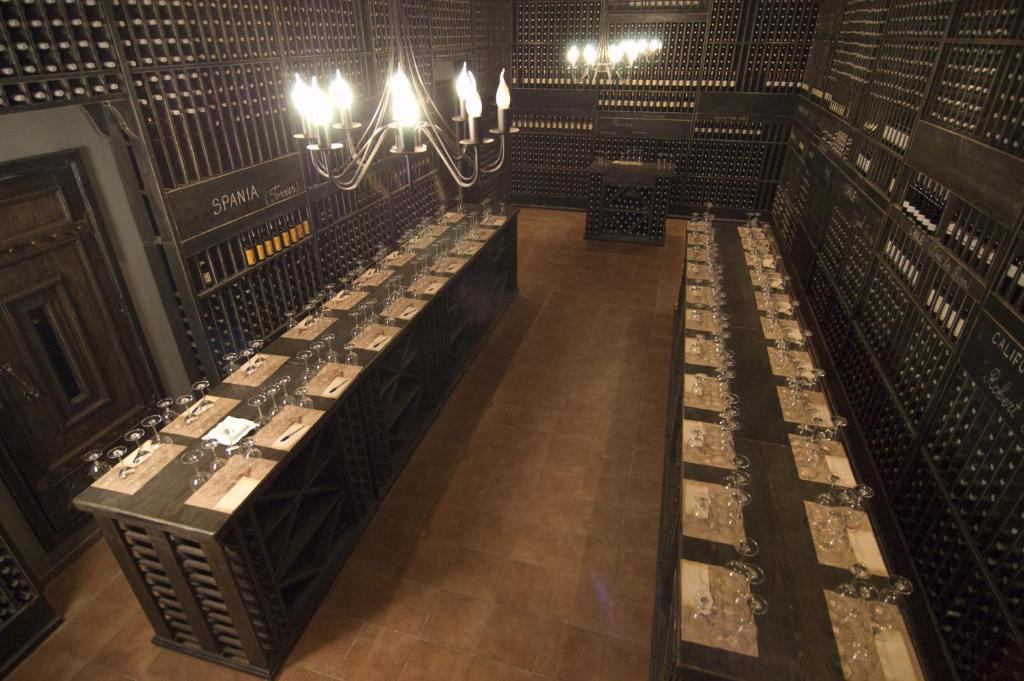 Chateau Vartely photo
