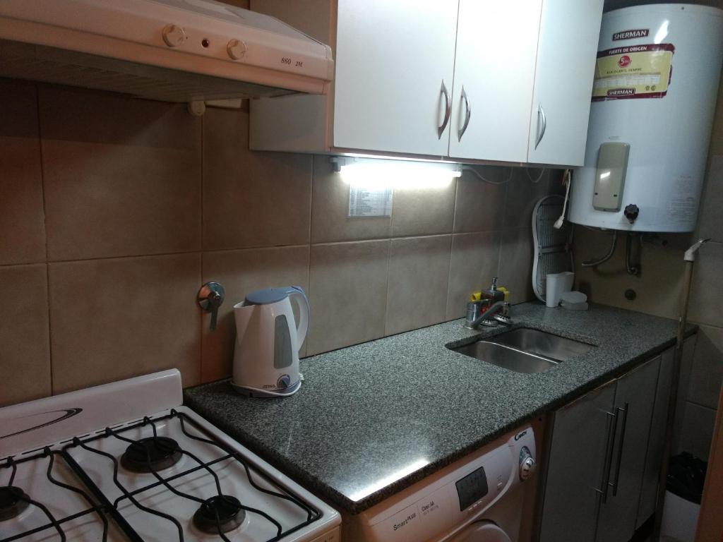Departamento a 20 metros del mar y 1 cuadra centro. - 3