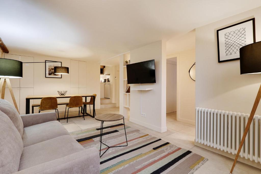 Pick A Flat's Apartment on l'Ile de la Cité - Quai de L'Horloge - 1