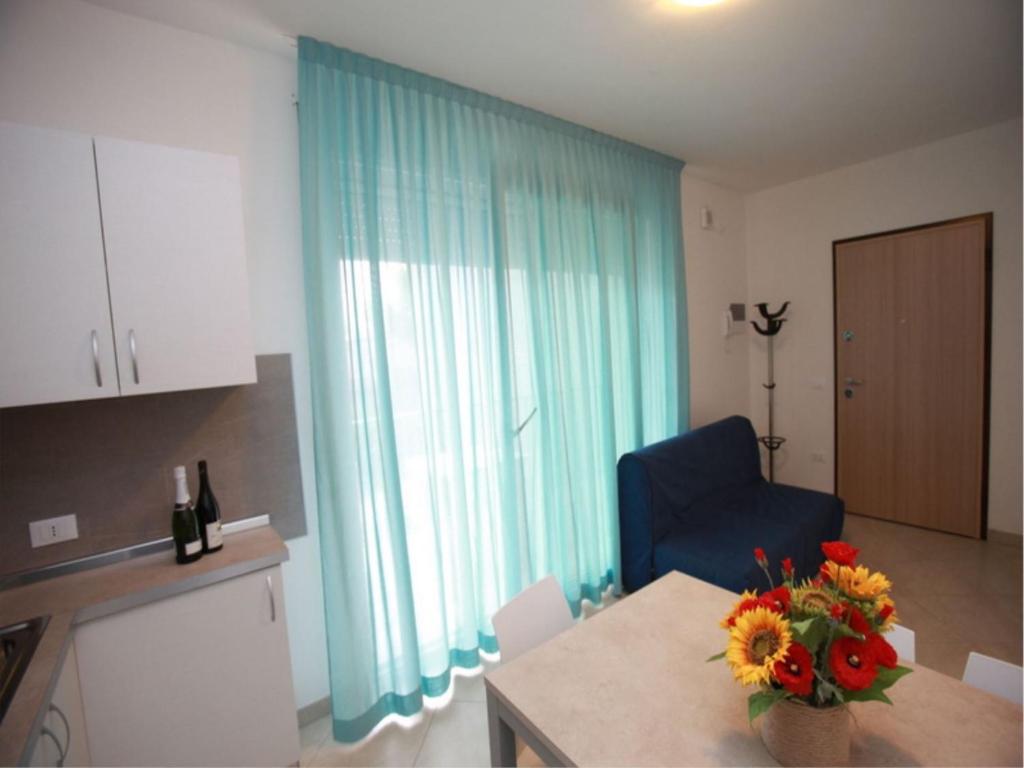 Modern two-room apartment - Beahost - 4