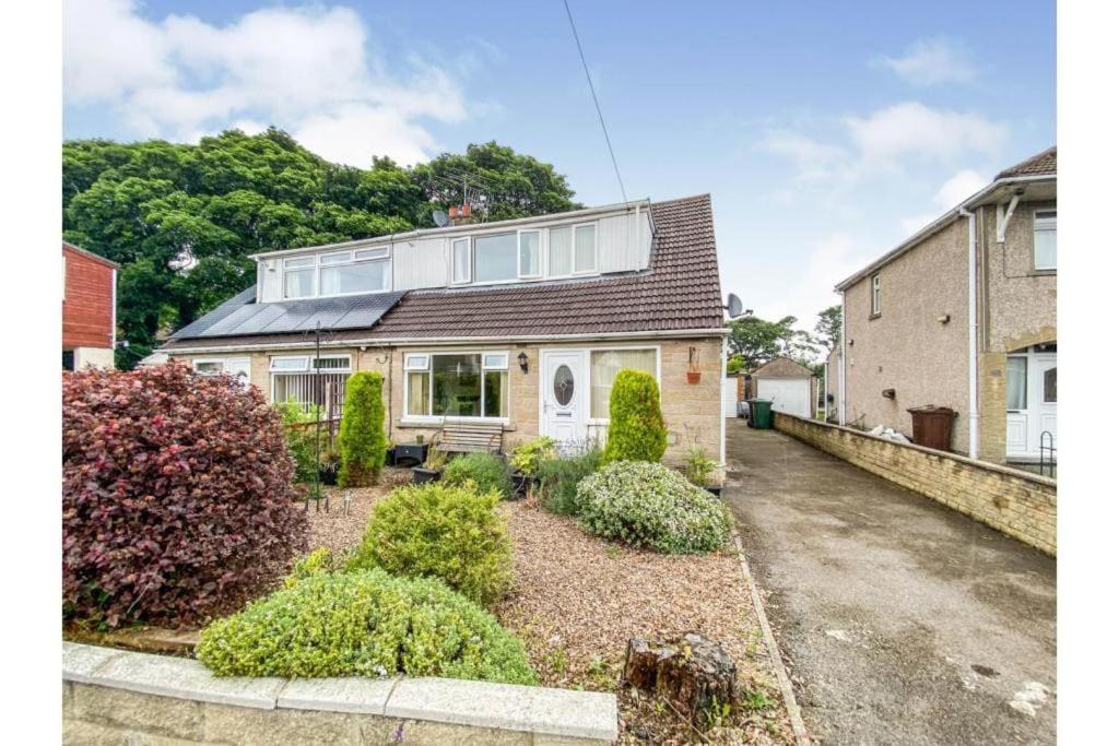 Comfortable 3 bedroom house.