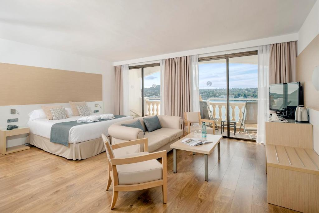 Sentido Fido Punta del Mar Hotel & Spa - Adults Only — Santa Ponca, Balearic Islands