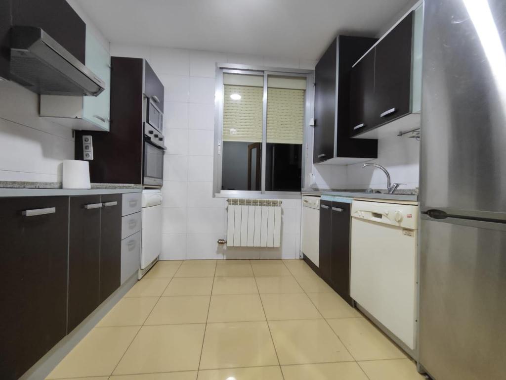 Amplio apartamento con 2 baños - 2