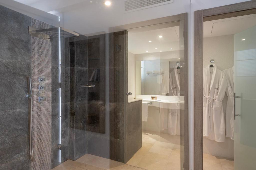 Sentido Fido Punta del Mar Hotel & Spa - Adults Only — Santa Ponca, Balearic Islands