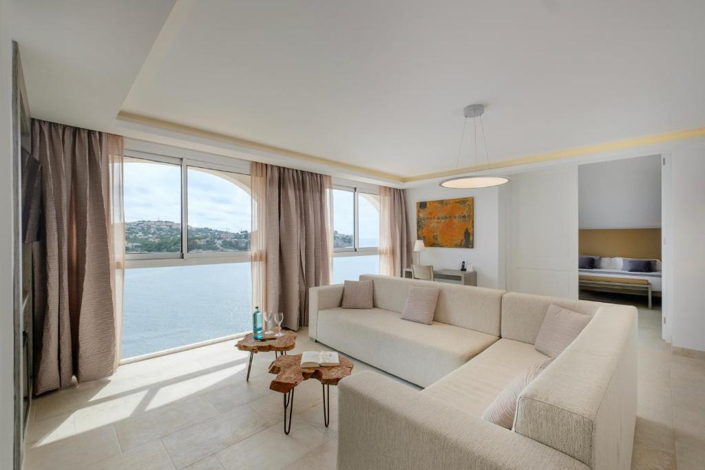 Sentido Fido Punta del Mar Hotel & Spa - Adults Only — Santa Ponca, Balearic Islands