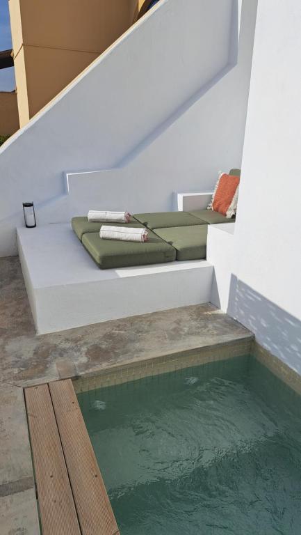 SUITES 9 MALAGA, three unique suites with private plunge pool - 2
