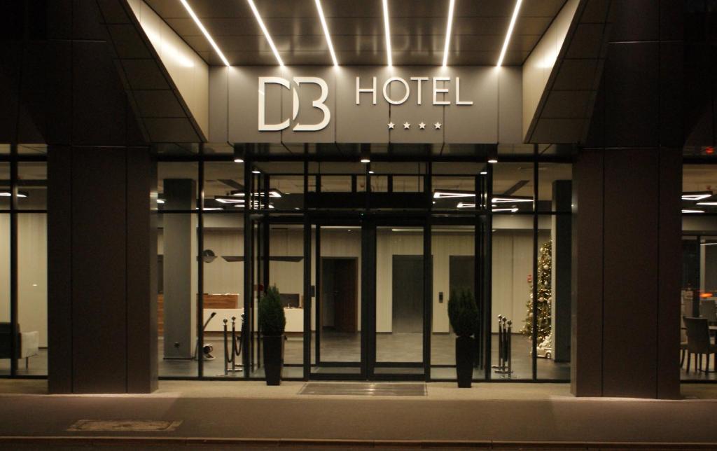 DB Hotel Wrocław - Room image