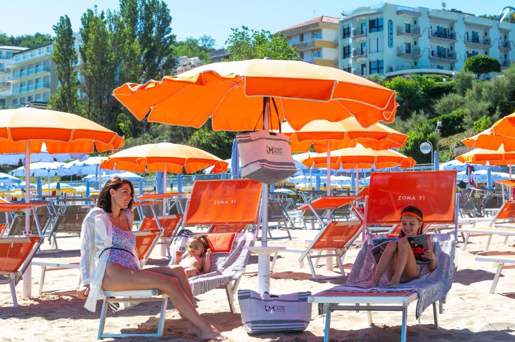 Hotel Venus photo