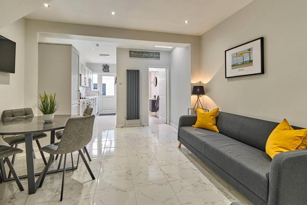 Belfast Luxury Lets - Windsor Townhouse, Belfast