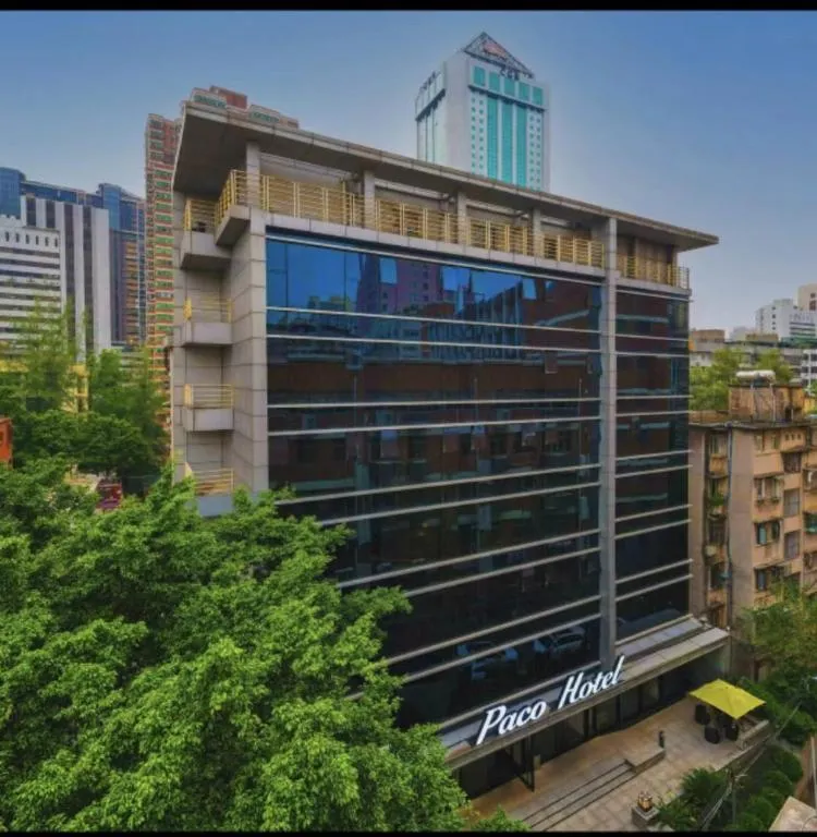 柏高酒店广州区庄地铁站店-广交会免费穿梭巴士，位于广州的酒店
