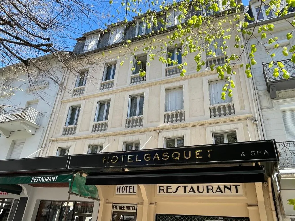 HOTEL & SPA GASQUET，位于巴涅尔-德吕雄的酒店