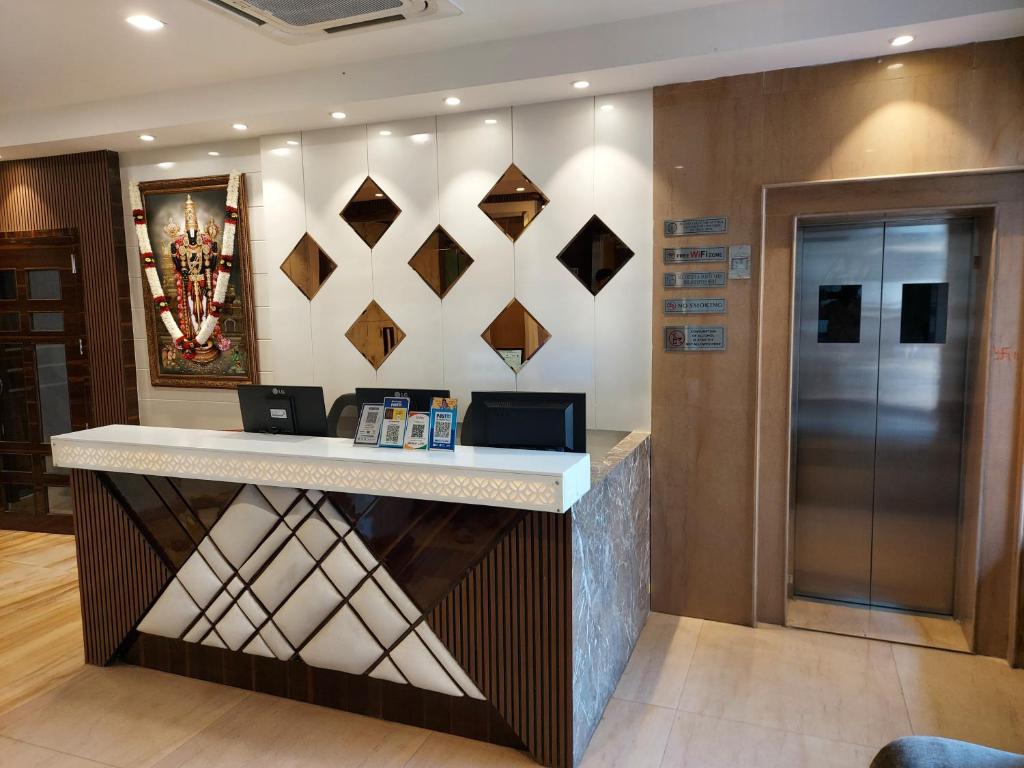 Hotel Sri Balaji photo