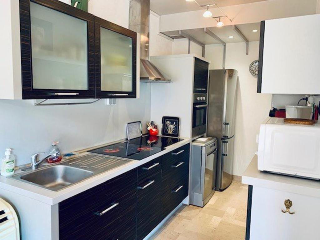 Charmant F2 avec terrasse, parking, et WiFi - à 600m des thermes d'Amélie-les-Bains - 2