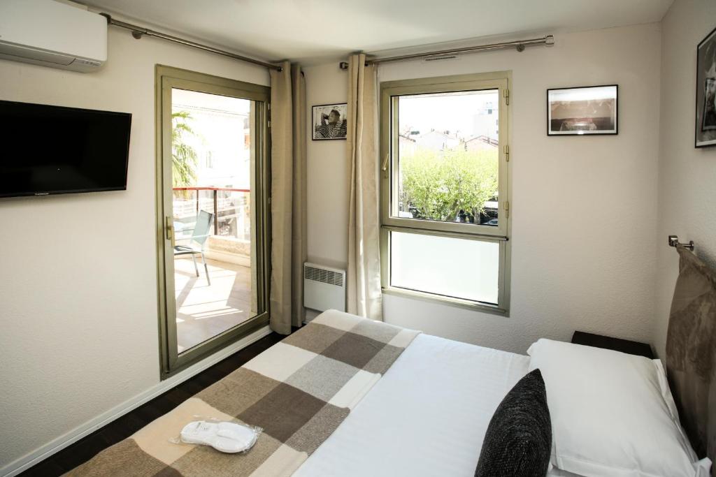 2 Room Terraced Apartment Cannes Centre - 3