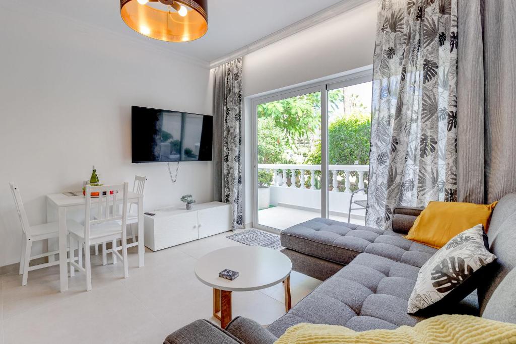 Two bedroom apartment near the ocean - 4