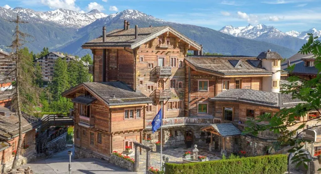Hostellerie du Pas de l'Ours "Relais et Châteaux", hotel v destinaci Crans-Montana