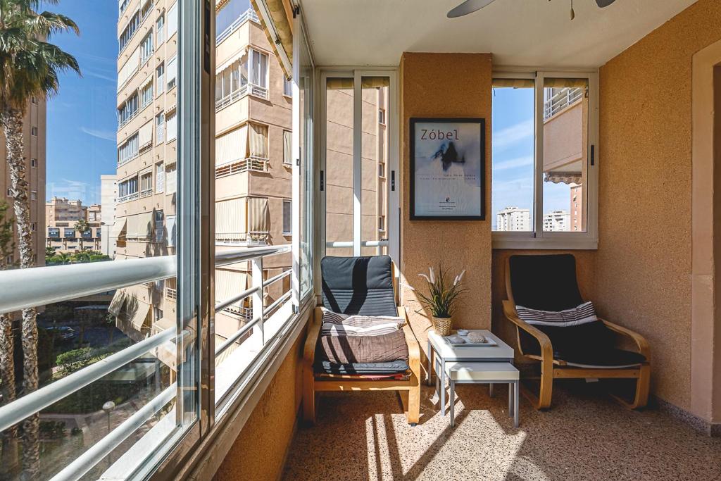 Apartamento con piscina y parking - Playa San Juan - 4