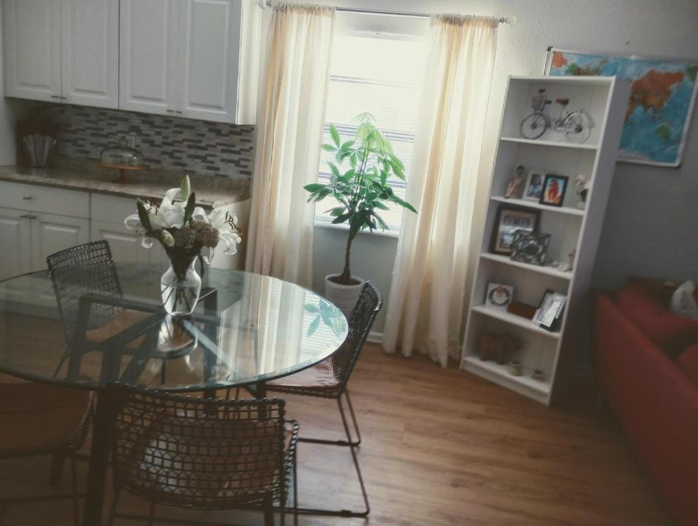 Happiness is all, St Petersburg