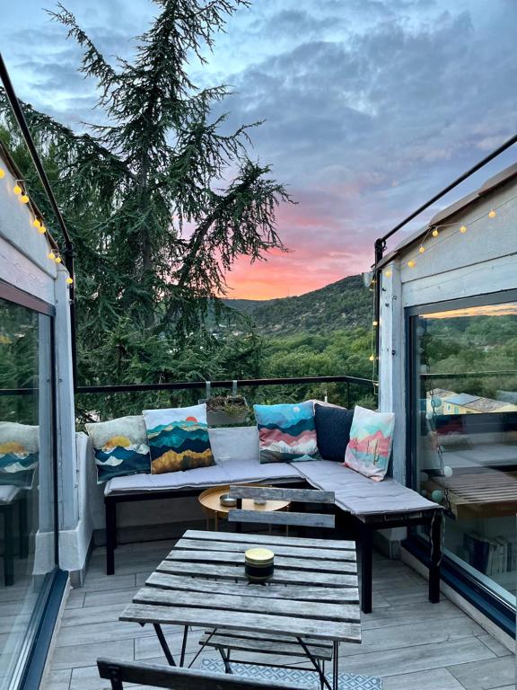 Appartement sur les toits, très jolie vue Provence - 5
