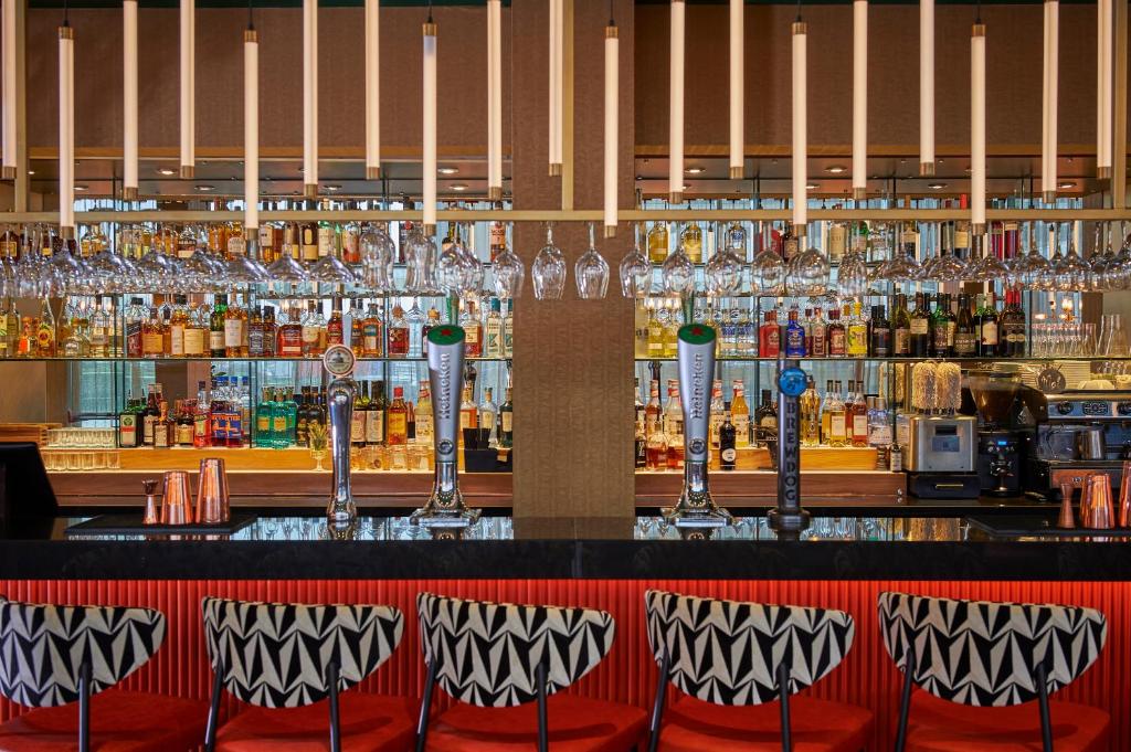 Bar/lounge