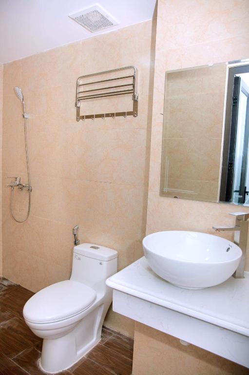 Vanbibo Backpackers & Studio Apartments photo