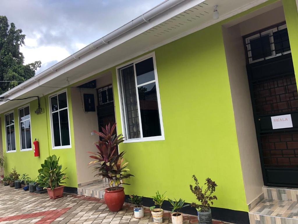 L&J Modern Backpackers Kinondoni photo